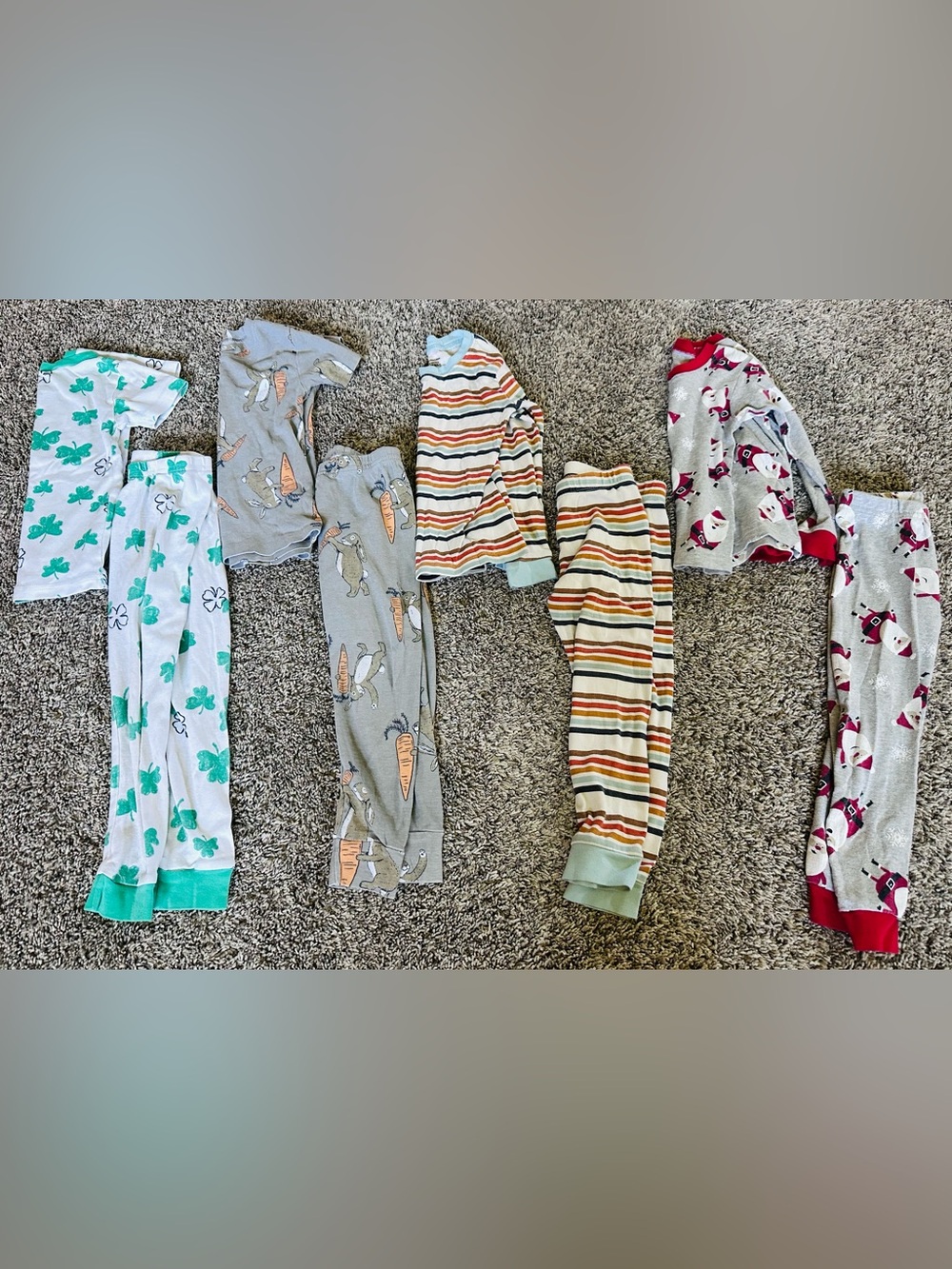 Seasonal 3T (unisex) cute pajama bundle!!